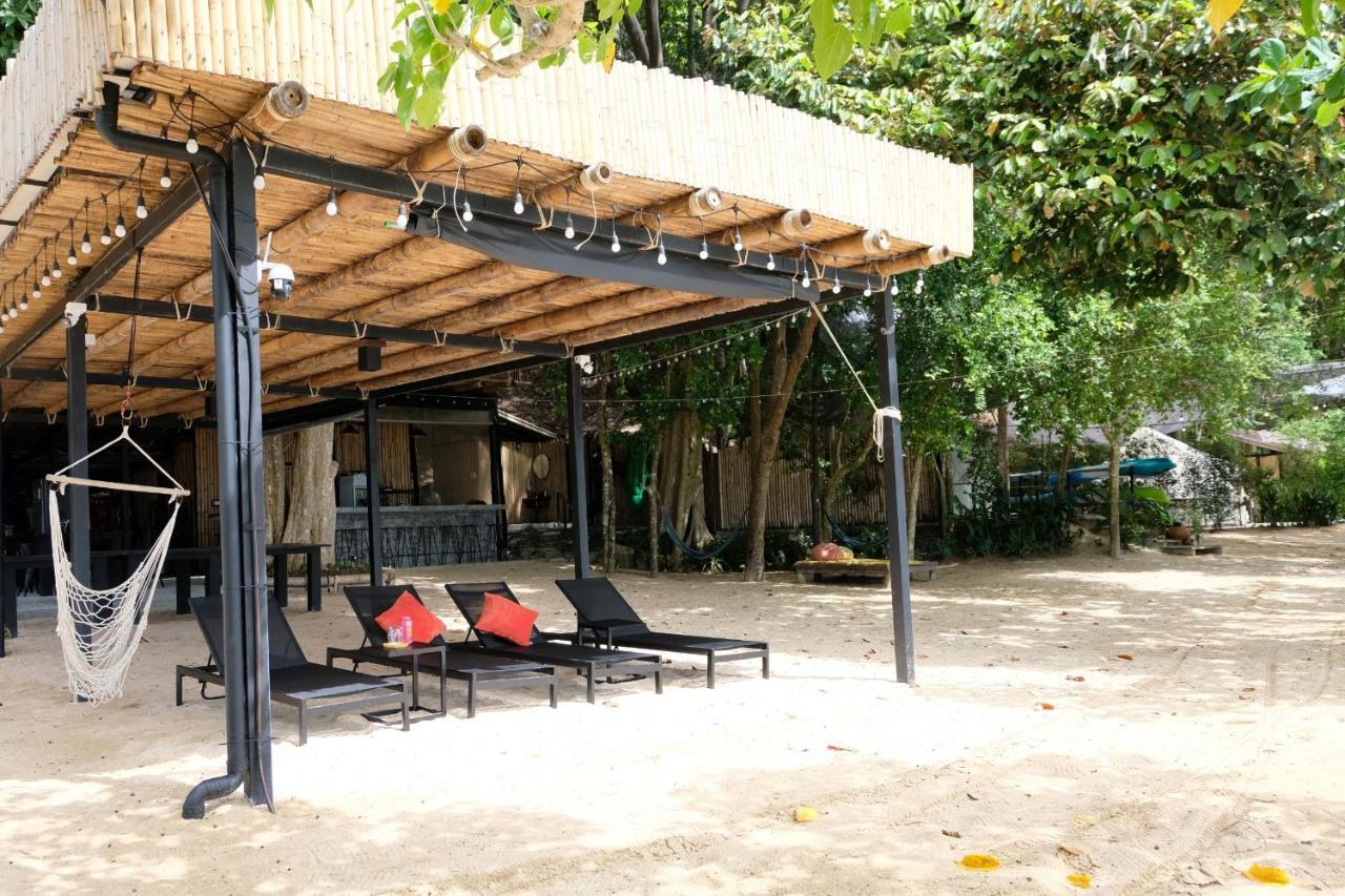 Hotel Touch Glamping Koh Yao Noi ทัช แกรมปิ้ง เกาะยาวน้อย Exterior foto