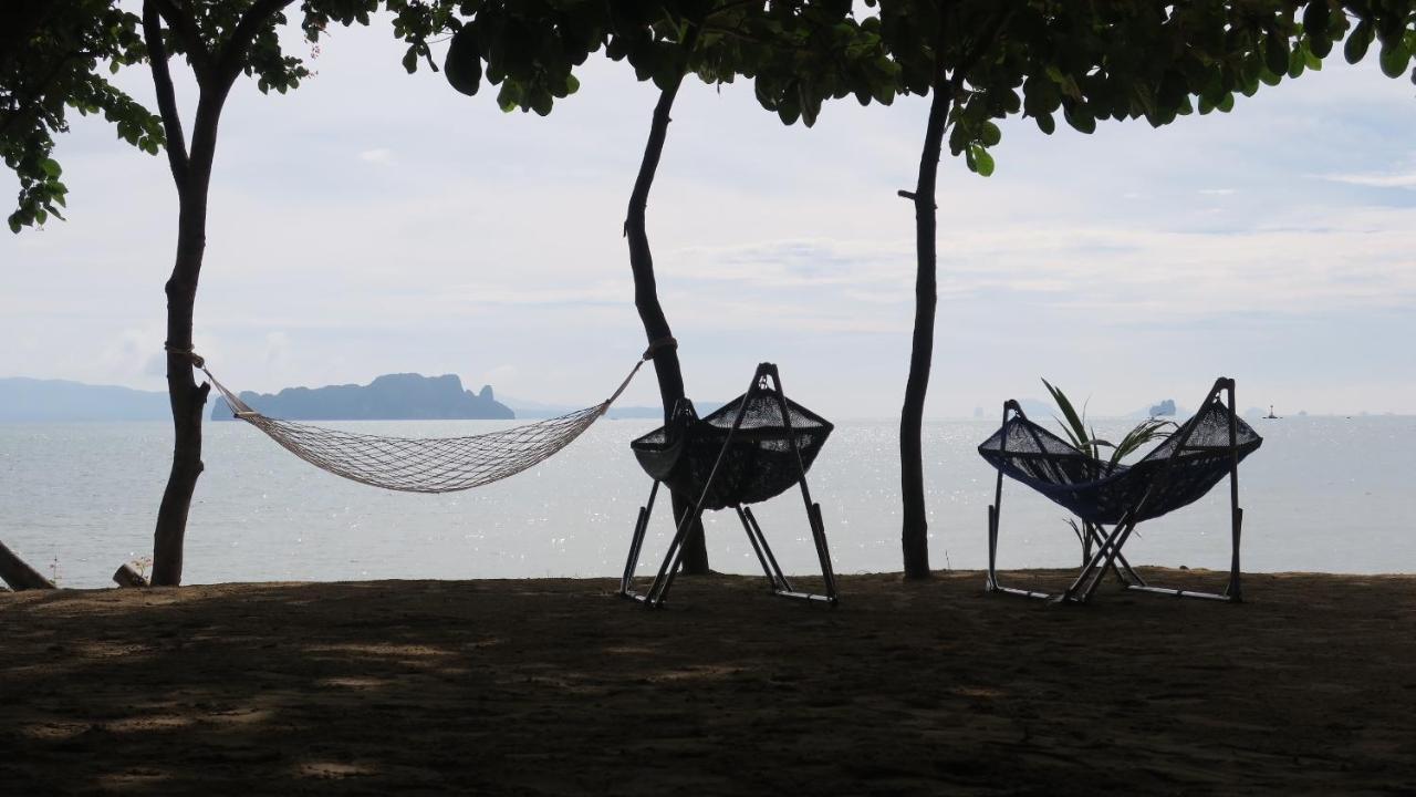 Hotel Touch Glamping Koh Yao Noi ทัช แกรมปิ้ง เกาะยาวน้อย Exterior foto