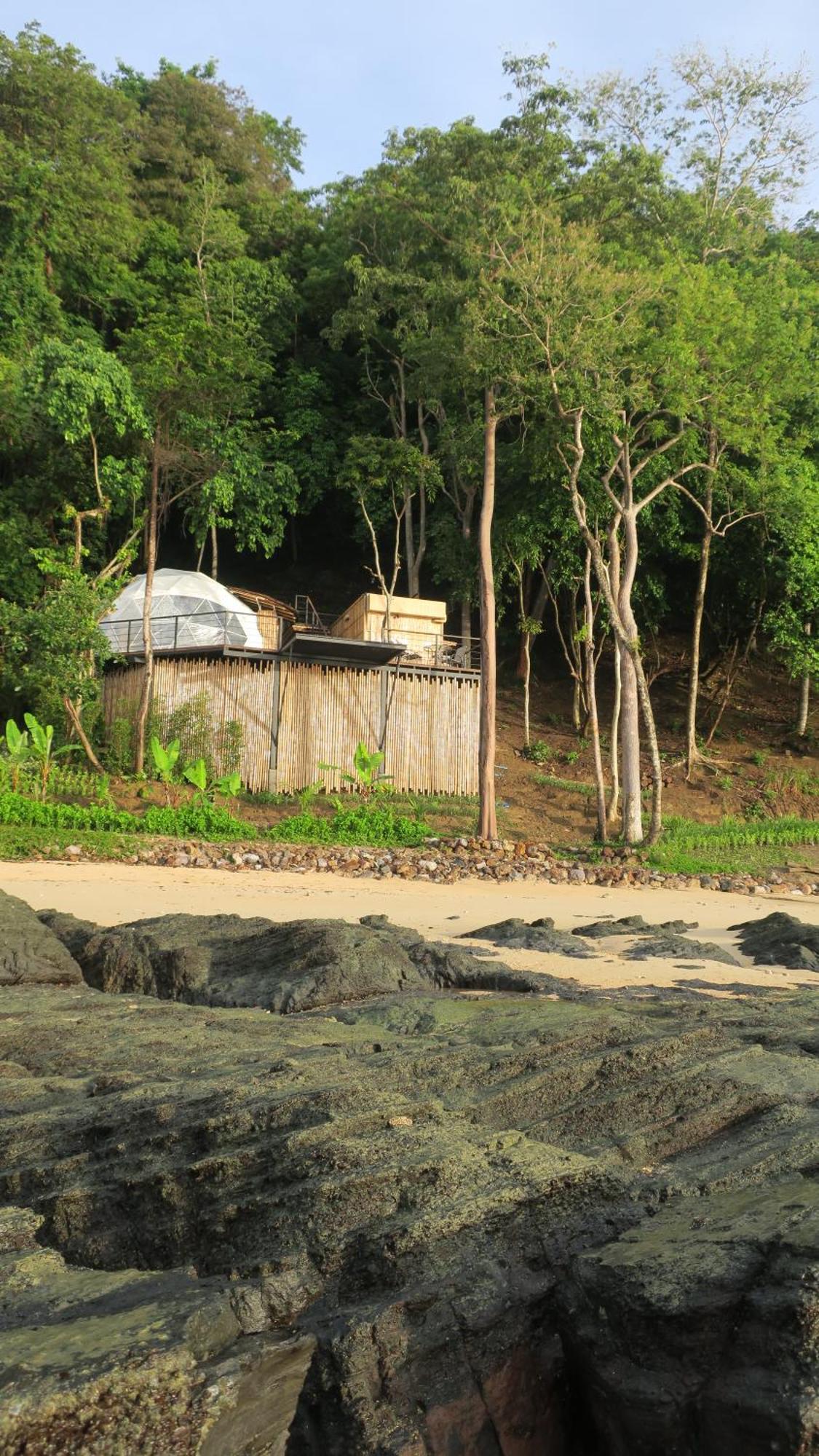 Hotel Touch Glamping Koh Yao Noi ทัช แกรมปิ้ง เกาะยาวน้อย Exterior foto